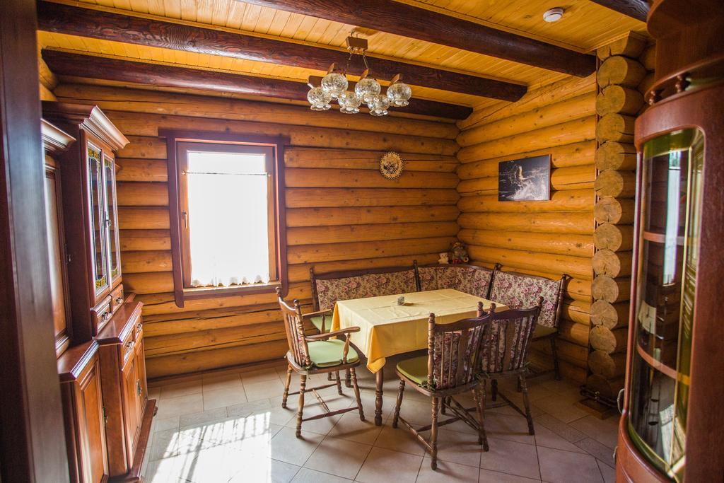 Gostynnyi Dim Zatyshok Villa ดีดา ภายนอก รูปภาพ
