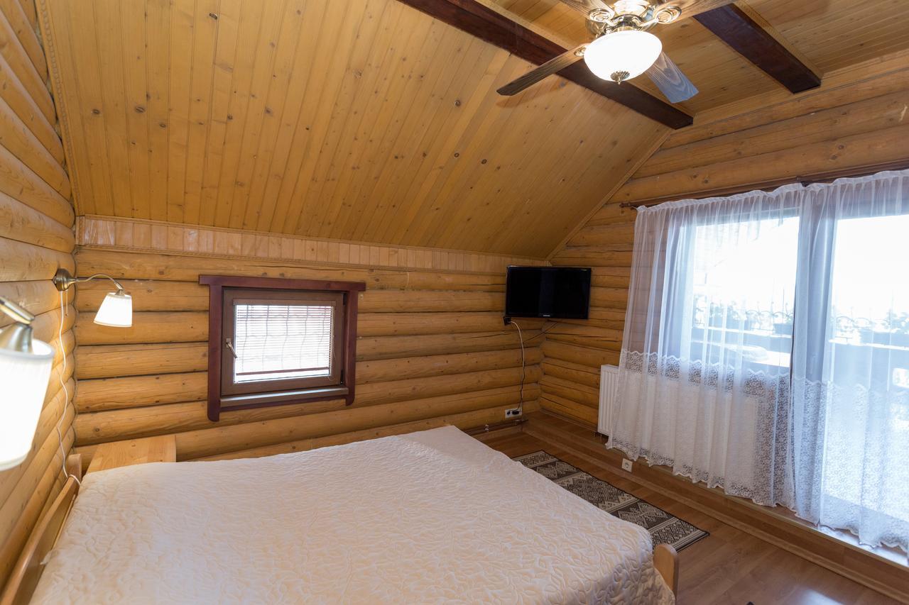Gostynnyi Dim Zatyshok Villa ดีดา ภายนอก รูปภาพ
